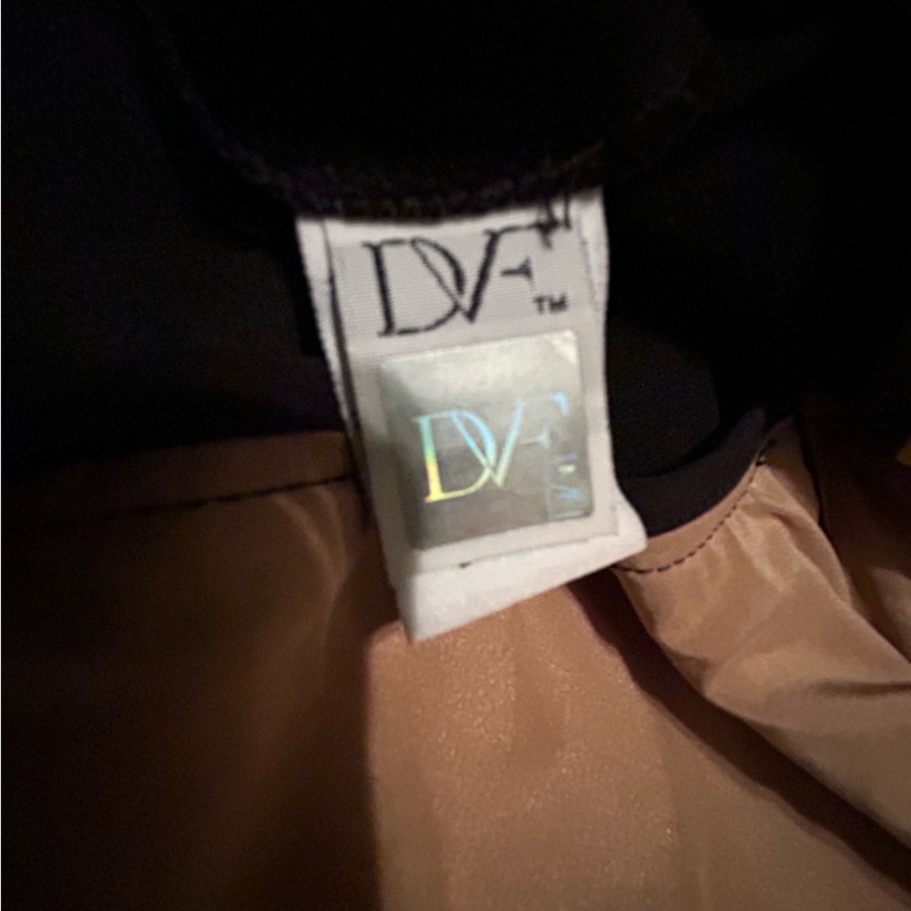 Diane von Furstenburg Black and Tan Leather Sleeveless Dress - Picture 7 of 13